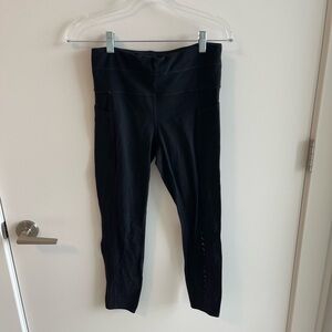 Athleta Black High-Waisted Leggings Cropped